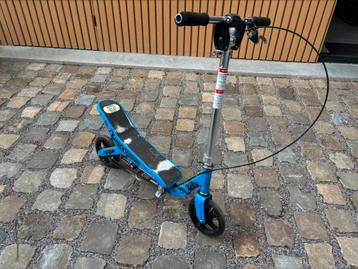 Spacescooter Rockboard beschikbaar voor biedingen