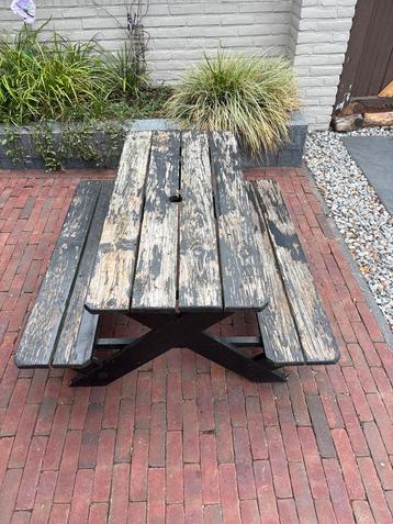 Houten Picknicktafel - Robuust & Sfeervol beschikbaar voor biedingen