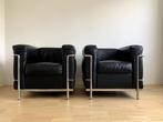 2x Cassina LC2 Le corbusier fauteuil, lounge stoel in zwart, Huis en Inrichting, Fauteuils, Minder dan 75 cm, Leer, Zo goed als nieuw