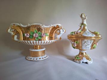 schaal capodimonte stijl  beschikbaar voor biedingen