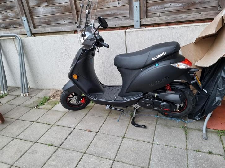 La souris  city s special edition matte black oktober 2025, Fietsen en Brommers, Brommers | Overige merken, Nieuw, Maximaal 45 km/u