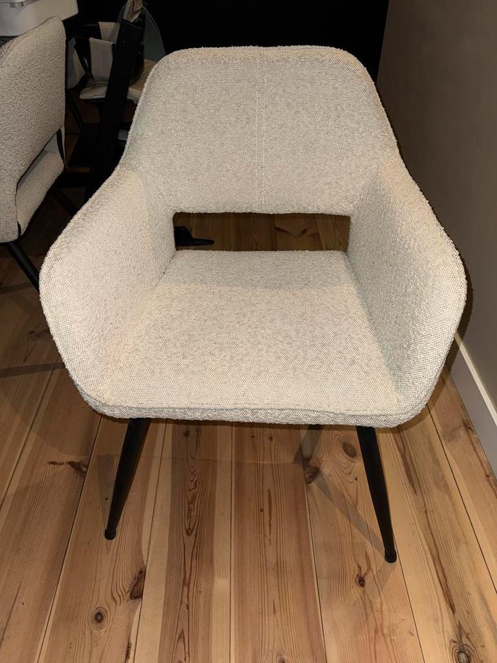 Vier Eetkamerstoelen Vera Boucle - nieuw!, Huis en Inrichting, Stoelen, Nieuw, Vier, Metaal, Stof, Overige kleuren, Ophalen of Verzenden