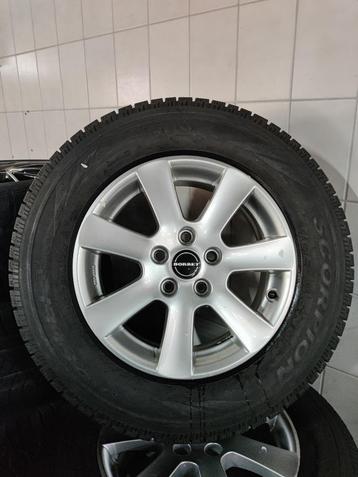Set Pirelli Scorpion Ice & Snow 215/70 R16 100T M&S + velgen beschikbaar voor biedingen
