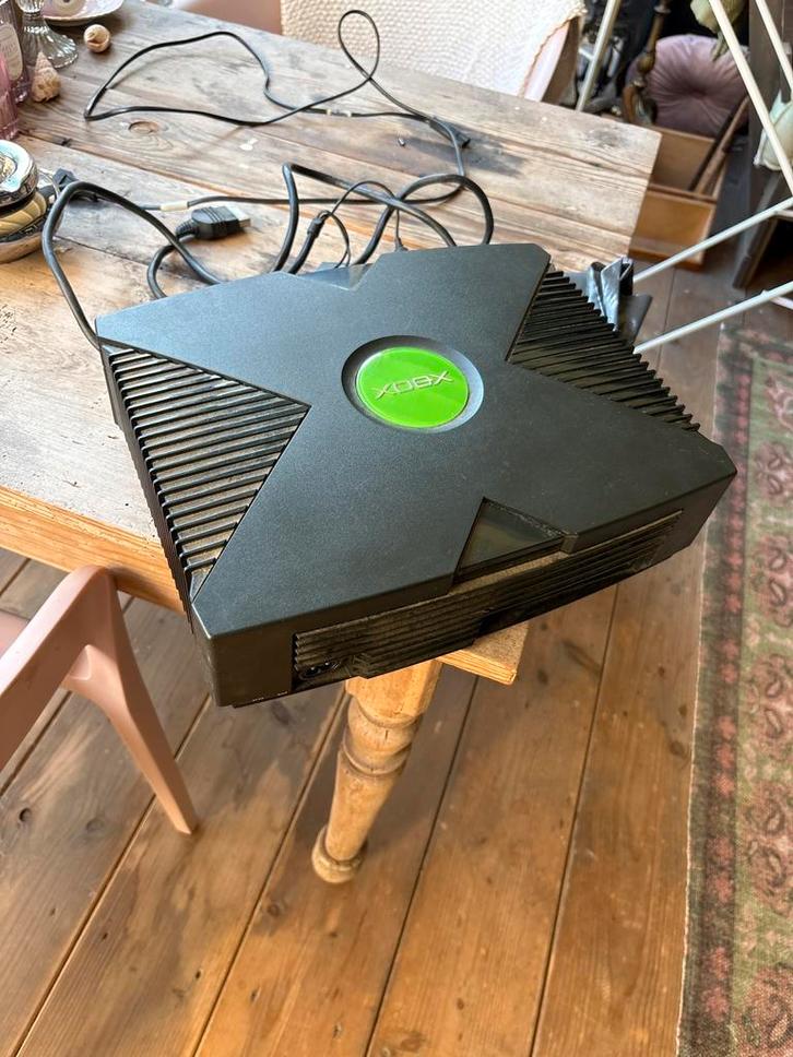 Xbox Original - 2 Controllers - GTA San Andreas, Spelcomputers en Games, Games | Xbox Original, Gebruikt, Overige genres, 2 spelers