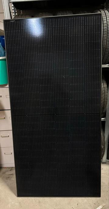 Nieuw Zonnepaneel - Renesola RS3-450M-E3 - 450W beschikbaar voor biedingen