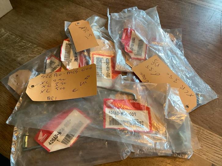 Partij Spaken w.o. NOS Honda Oldtimers - Doe een Bod!, Fietsen en Brommers, Brommeronderdelen | Algemeen, Nieuw, Overige typen