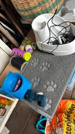 Kattenfontein, krabpaal, speelgoed & hangmandje verwarming, Dieren en Toebehoren, Ophalen, Zo goed als nieuw