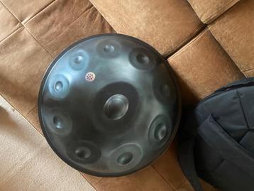 9-note stainless steel handpan met dome in E Kurdish scale beschikbaar voor biedingen