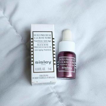 NU €10 ‼️ Sisley Black Rose Precious Face Oil 3 ml beschikbaar voor biedingen