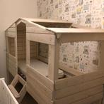 Halfhoogslaper huisje - Zo goed als nieuw!, Kinderen en Baby's, Kinderkamer | Bedden, Ophalen, Matras, 180 cm of meer, 100 cm of meer