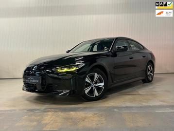 BMW I4 EDrive40 84 kWh | NAP | SHADOW LINE | DEALERGARANTIE  beschikbaar voor biedingen