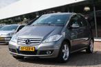 Mercedes-Benz A-klasse 160 BlueEFFICIENCY Business Class Ava, Voorwielaandrijving, Euro 5, Start-stop-systeem, Zwart