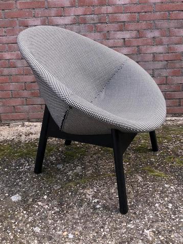 Design fauteul Lily kuip model geruit zwart wit beschikbaar voor biedingen