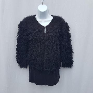 Grappig zwart pluis vest. Mt S/M Merk Sophyline & Co beschikbaar voor biedingen