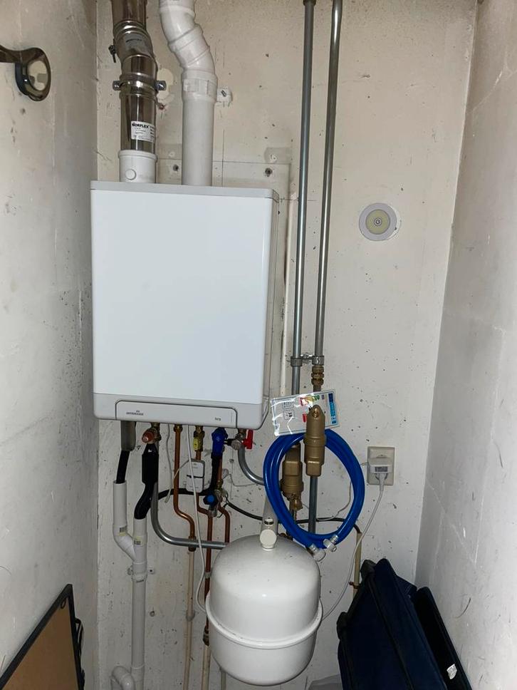 GECERTIFICEERDE CV MONTEUR/ LOODGIETER 0636029119, Diensten en Vakmensen, Loodgieters en Installateurs, Installatie, Reparatie