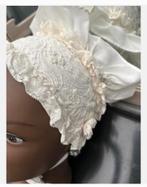 Bijzonder mooi Antiek Mutsje Kant en Stof, Ophalen of Verzenden