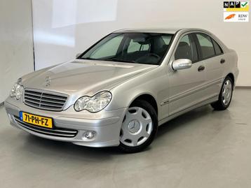 Mercedes-Benz C-klasse 180 K / NL-auto / Clima / Trekhaak beschikbaar voor biedingen
