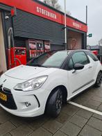 Citroen DS3 1.4 Hdif AUT 2012 Wit, Auto's, Citroën, Origineel Nederlands, Te koop, 68 cc, 5 stoelen