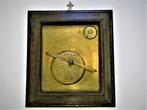 Eeuwig durende kalender houten lijst sterrenbeeld Latijn, Antiek en Kunst, Ophalen of Verzenden
