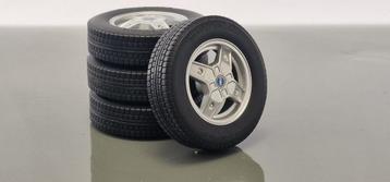 Banden en Velgen set Fiat 500 beschikbaar voor biedingen