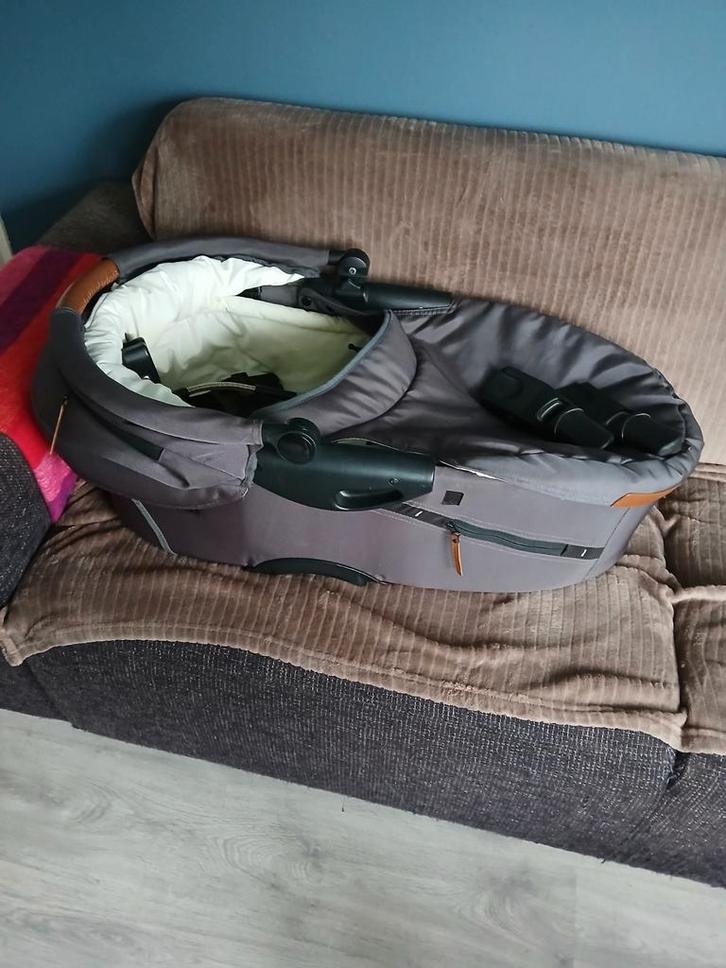 Maxi-Cosi/Mutsy Reiswieg + Zitje + Adapters + Parasol, Kinderen en Baby's, Kinderwagens en Combinaties, Gebruikt, Ophalen of Verzenden