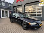Volvo V70 2.4 Momentum / YOUNGTIMER / Leder / Carplay / Navi, Auto's, Volvo, Voorwielaandrijving, Stoelverwarming, Beige, Zwart