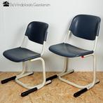 Stoere industriële kinderstoelen (2), Antiek en Kunst, Ophalen