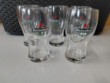 5 glazen Heineken  beschikbaar voor biedingen