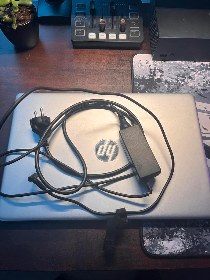 HP 15s-eq2815nd - Snelle Laptop, Nauwelijks Gebruikt, Computers en Software, Windows Laptops, Zo goed als nieuw, 15 inch, SSD