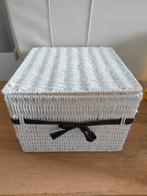 Set van twee rattan manden met deksel, Ophalen of Verzenden, Zo goed als nieuw, Minder dan 50 cm, Minder dan 50 cm