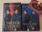 Fairyloot Swordcatcher & The Ragpicker King-Cassandra Clare, Ophalen of Verzenden, Zo goed als nieuw, Cassandra Clare