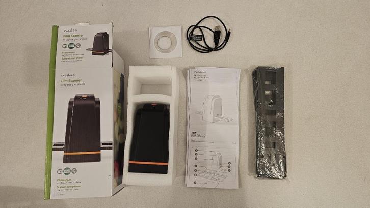 Nedis Film/Dia Scanner compleet, nooit gebruikt, Computers en Software, Scanners, Zo goed als nieuw, Diascanner, Ophalen