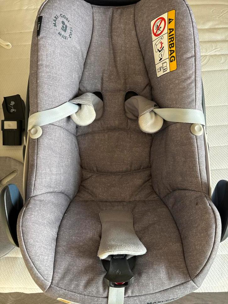 Maxi Cosi Pebble Pro + Inleg + Joolz Adapters, Kinderen en Baby's, Autostoeltjes, Zo goed als nieuw, Maxi-Cosi, 0 t/m 13 kg, Isofix