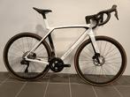 TREK Madone SL6 Gen 8 - Black Friday Deal!, 28 inch, Carbon, 10 tot 15 versnellingen, Heren