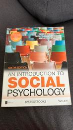 An introduction to social psychology, Ophalen of Verzenden, Zo goed als nieuw