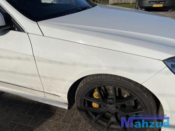 MERCEDES E KLASSE W212 wit 149 rechts voorscherm 2009-2013 beschikbaar voor biedingen