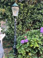 Gratis op te halen Drie buiten lantaarnpalen, Tuin en Terras, Buitenverlichting, Ophalen, Gebruikt, Staande lamp