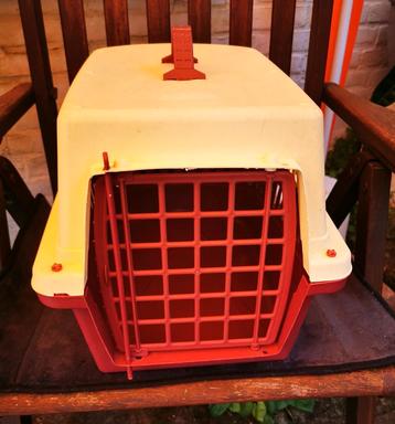 Transport bak voor kat/pups/kittens/konijn. beschikbaar voor biedingen