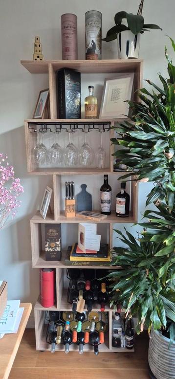 Roomdivider / boekenkast beschikbaar voor biedingen