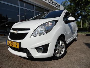 Chevrolet Spark 1.0 16V LT White Limited Edition Bi-Fuel beschikbaar voor biedingen