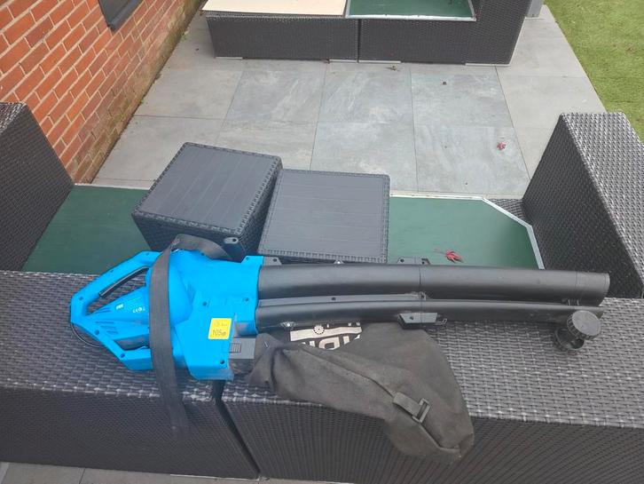 Hbm bladblazer/zuiger, Tuin en Terras, Bladblazers, Zo goed als nieuw, Handgedragen, Elektrisch, Met opvangzak, Met neuswiel, Met zuigfunctie