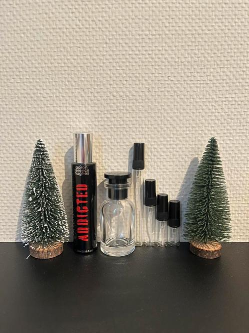 Aaron Terence Hughes - Addicted Sample, Verzamelen, Parfumverzamelingen, Nieuw, Proef of Tester, Gevuld, Ophalen of Verzenden