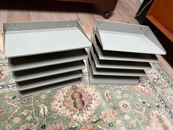 2x Vintage Postvak Brieven Organizer postsorteerder, Huis en Inrichting, Woonaccessoires | Krantenbakken en Lectuurbakken, Gebruikt