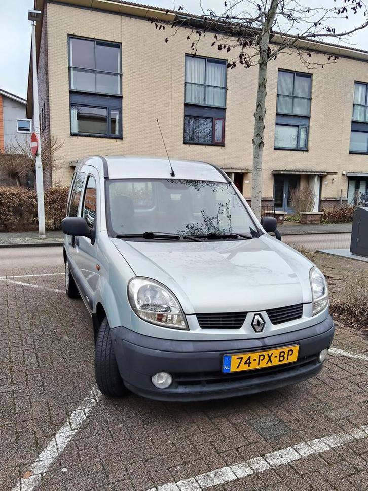 Renault Kangoo 1.2 Rolstoelauto, Auto's, Renault, Particulier, Kangoo, Benzine, D, MPV, Handgeschakeld, Origineel Nederlands, Zilver of Grijs