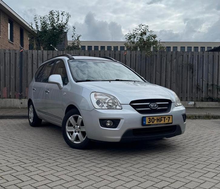 Kia Carens 2.0 Cvvt 5-ZIT 2008 Grijs, Auto's, Kia, Particulier, Carens, Benzine, D, MPV, Handgeschakeld, Origineel Nederlands