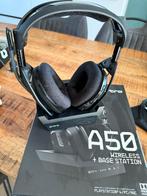 ASTRO Gaming A50 + Base Station, Gebruikt, Op oor (supra aural), Draadloos, Ophalen