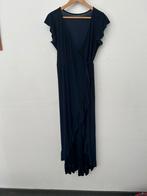 Donkerblauwe wikkeljurk met stroken kleine maat, Ophalen of Verzenden, Zo goed als nieuw, Blauw, Onder de knie