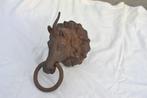 18de eeuws gietijzeren paardenhoofdje, eenhoorn, Ophalen