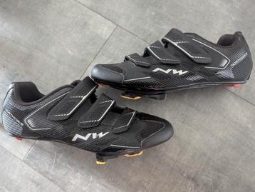 Northwave Sonic 2 racefietsschoenen maat 44 beschikbaar voor biedingen