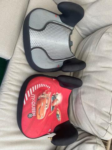 Zitverhoging kind auto beschikbaar voor biedingen